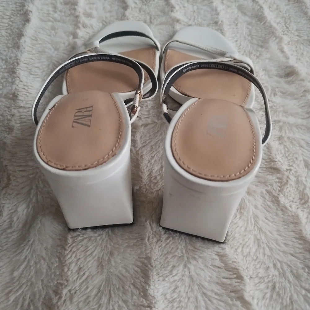 Zara White Strappy Heeled Sandals - Picture 5 of 7